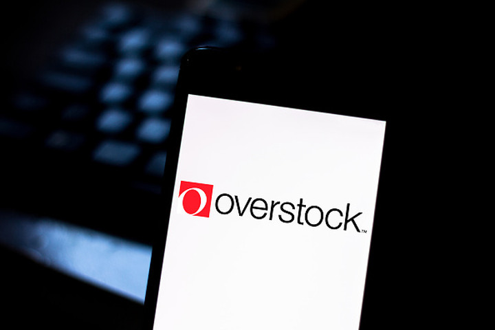 Overstock Names New CEO, Acting Finance Chief