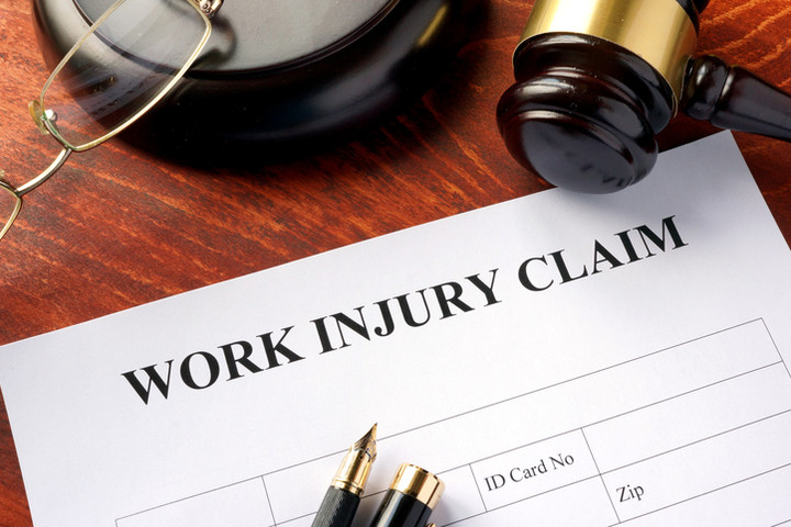 OSHA Delays Workplace Injury Reporting Rule