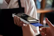 How Payment Processing Works: Guide for Businesses (2025)