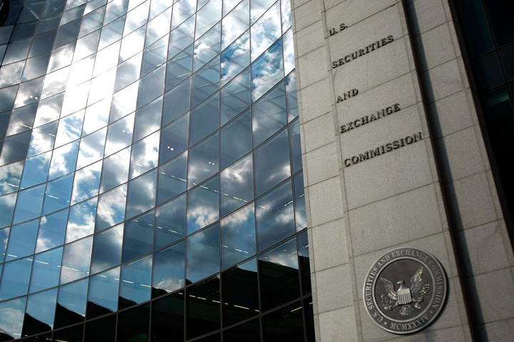 SEC Freezes Accounts of Digital Token Promoter