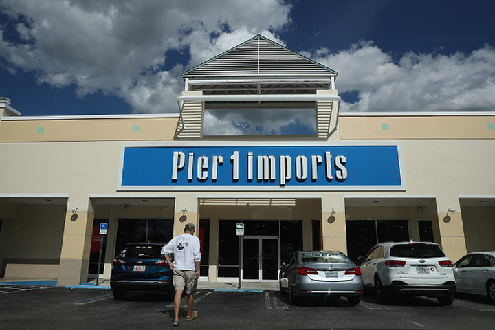Pier 1 Files Chapter 11, Plans Sale of Company