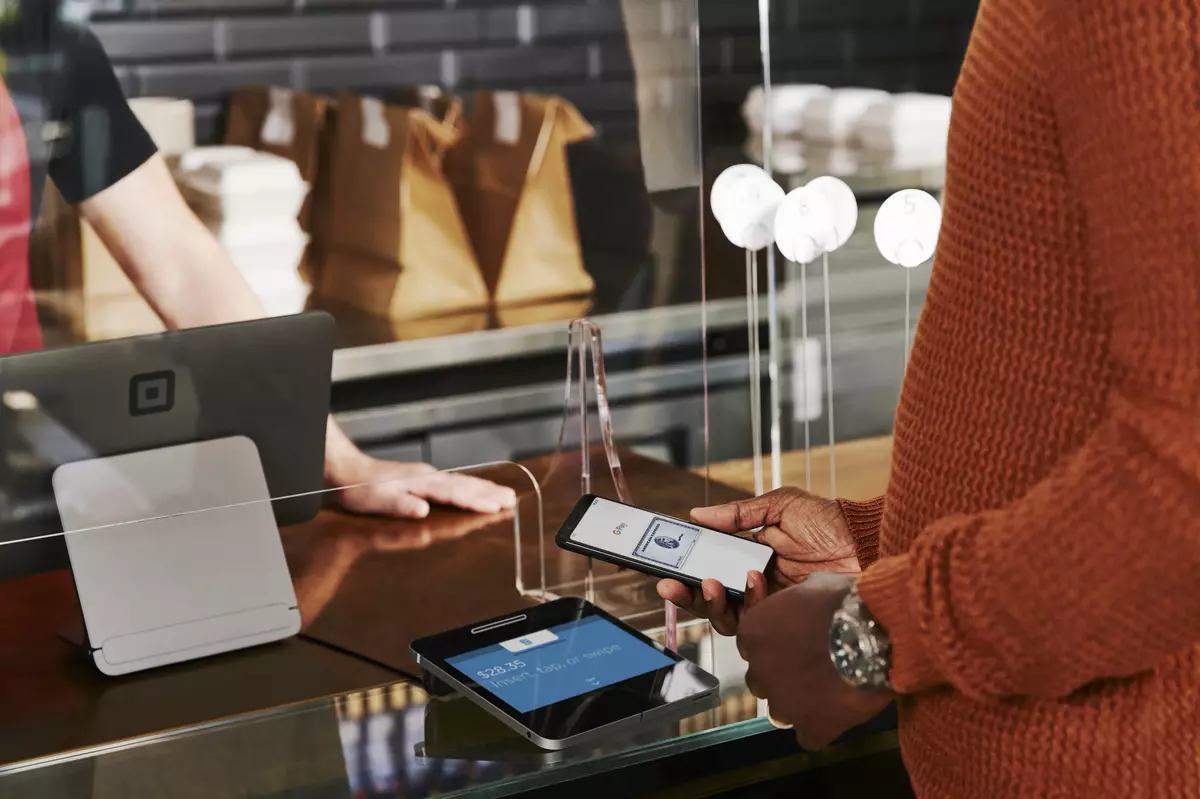 Buying a POS Register for your Hospitality Business | Square