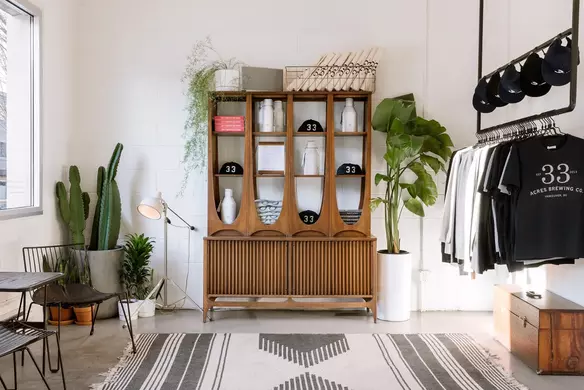 Defining Market Analysis: How to Do Market Research