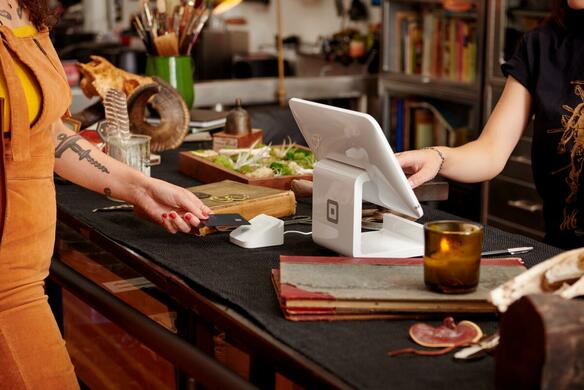 Creating a Restaurant Loyalty Program: What to Know