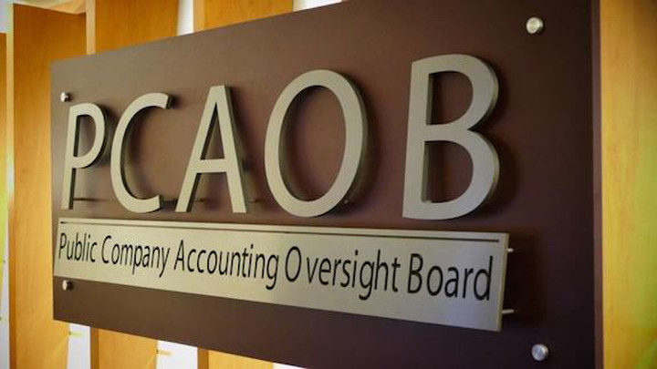 Two PCAOB Members Resigning