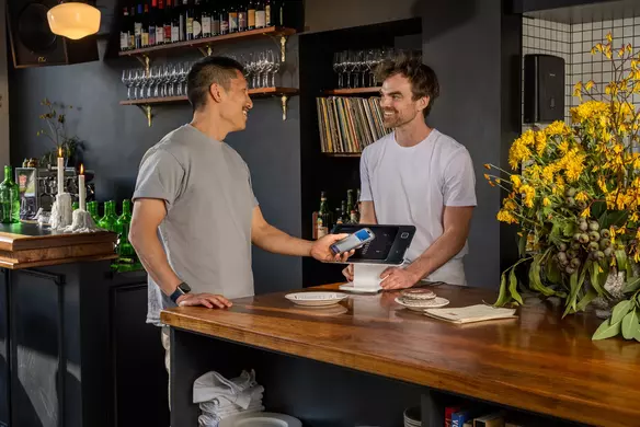 How Does eftpos Work in Australia?
