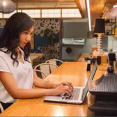 La voix et le ton: une partie intégrante de votre stratégie de marketing par courriels