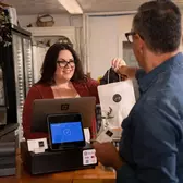 Fonctionnalités essentielles d’une caisse enregistreuse pour les petites entreprises