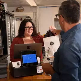 Fonctionnalités essentielles d’une caisse enregistreuse pour les petites entreprises