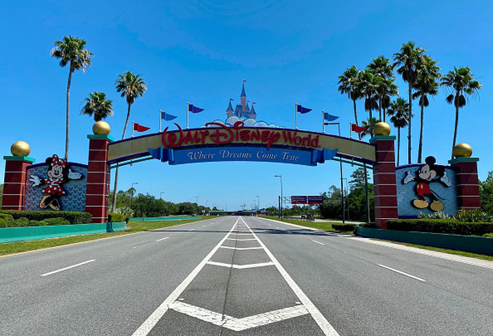 Disney Earnings Plunge Amid Park Closures