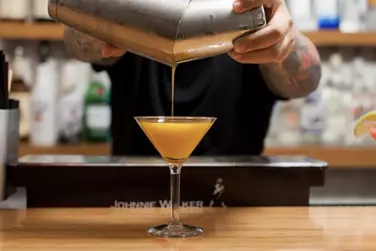 How To Open a Bar in 2025 (Canada Edition)