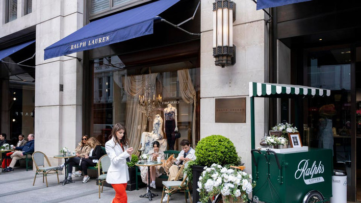 Why Fashion Retailers are Opening Brand Cafés and Restaurants