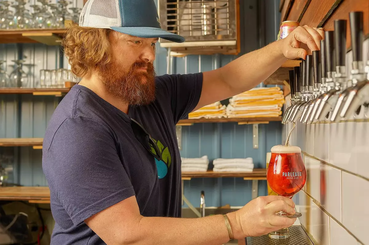 How to Get a Liquor License (and Other Licenses You Should Think About