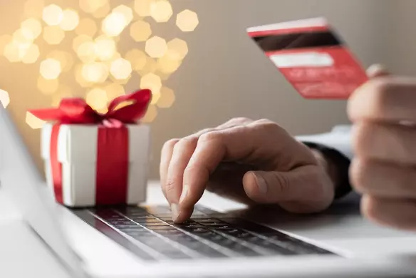 10 eCommerce Holiday Planning Tips: How to Prepare Your Online Store for Holiday Sales