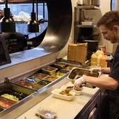 Seven Revenue-Expanding Retail Ideas for Restaurants
