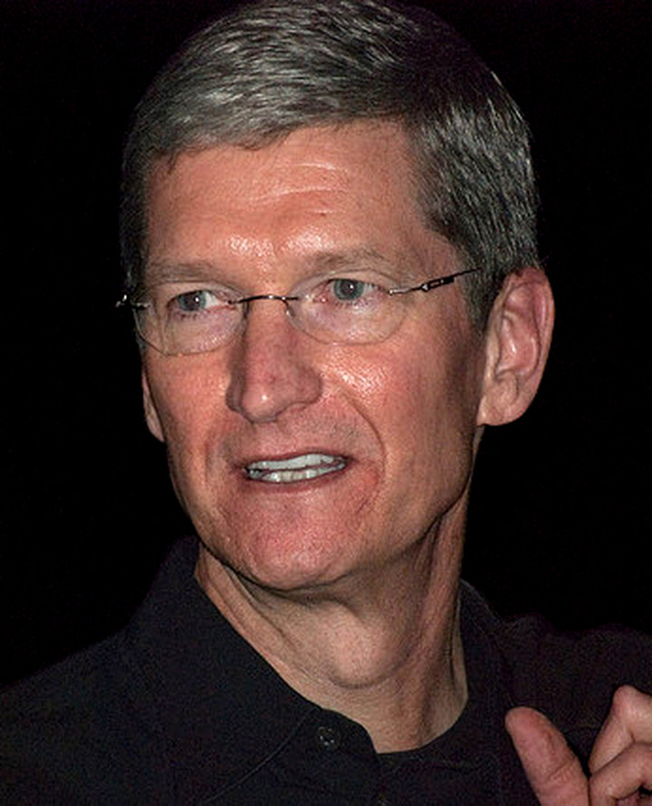 Apple’s CEO Cook May Be in Hot Water for Email