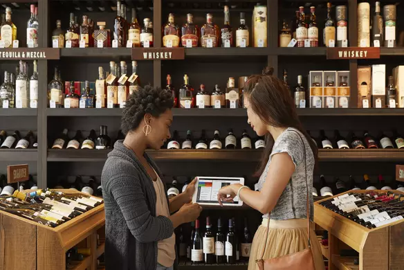 Traditional Marketing vs Digital Marketing: Benefits and Differences