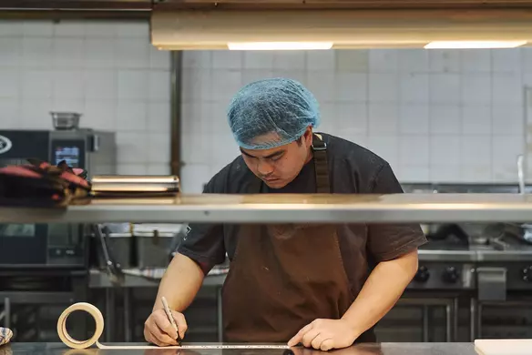 Everything You Need to Run a Full-Service Restaurant in Australia