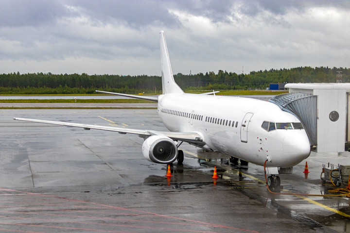Boeing Posts $466M Loss, Announces Job Cuts