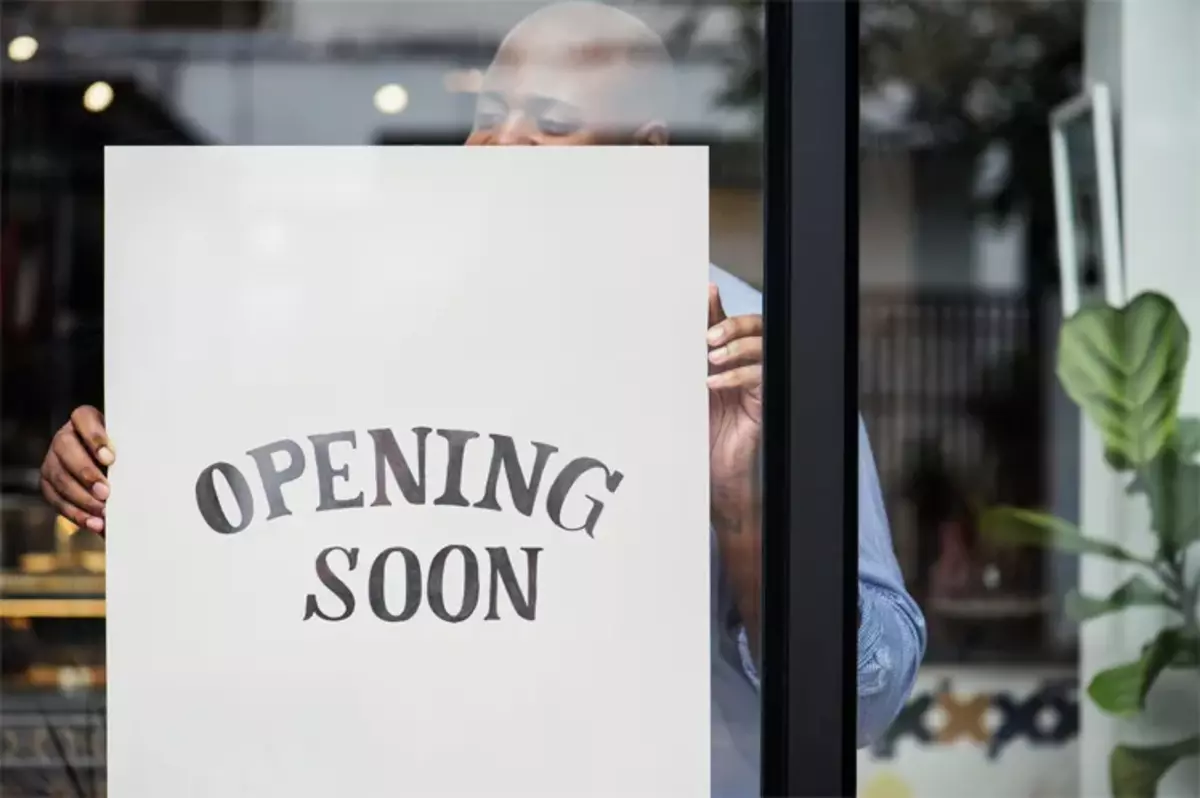 How to Stage a Restaurant Soft Opening Successfully | Square