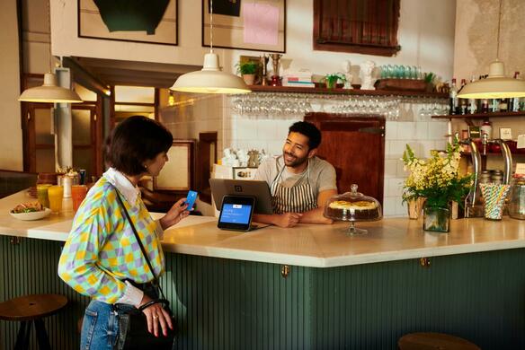 How To Choose the Best Restaurant POS System (2025)