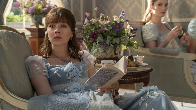 alt="Claudia-Jessie-as-Eloise-Bridgerton-in-Bridgerton-season-3.jpg"