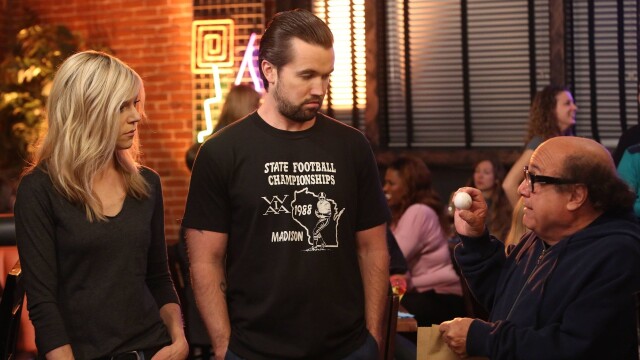 alt="The Gang Tries Desperately to Win an Award.jpg"