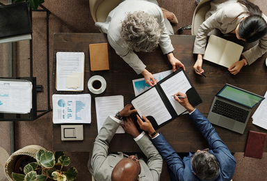 7 Questions Every Business Should Ask Before Choosing a Commercial TV Provider